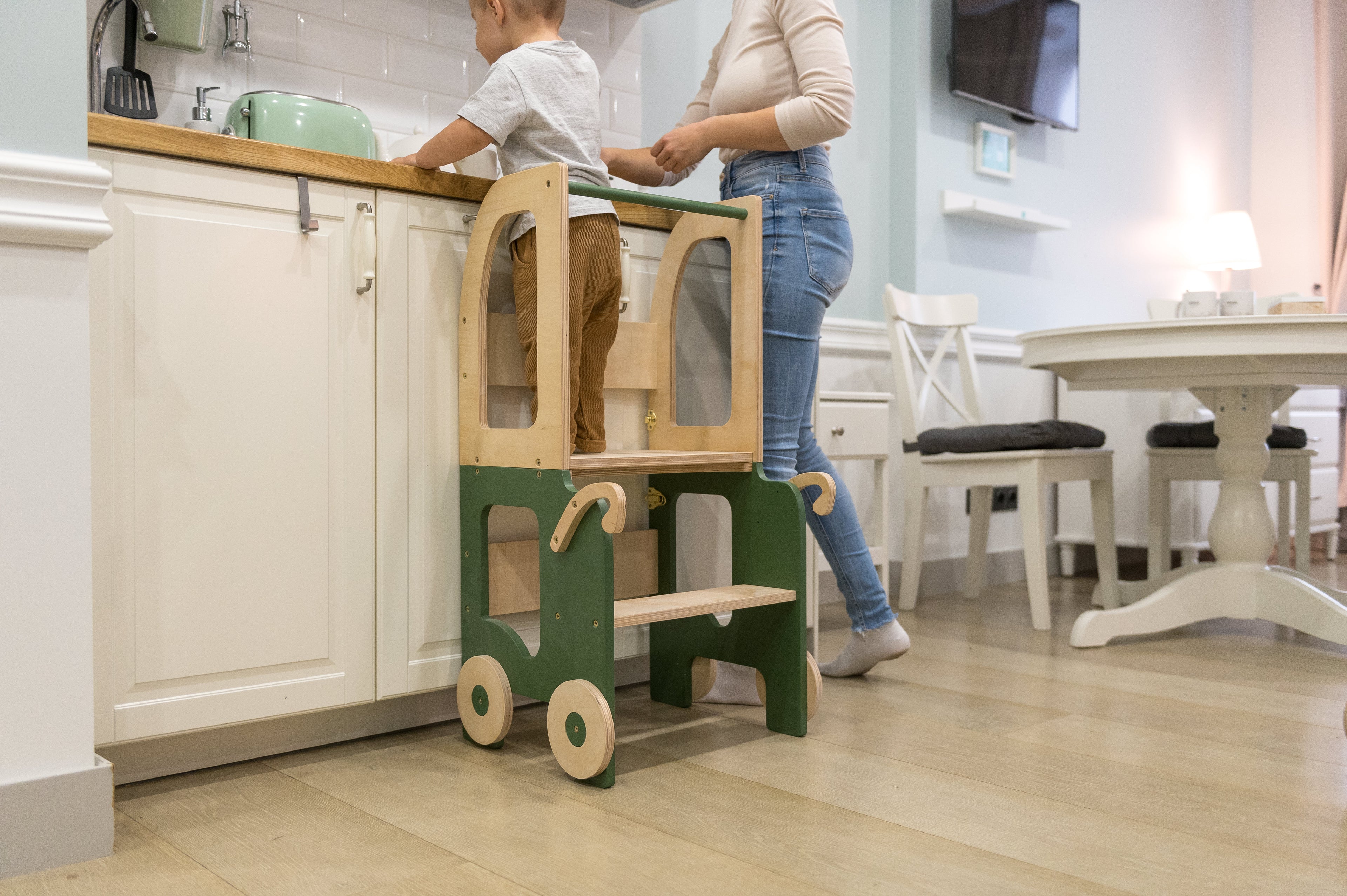 Tour d'apprentissage Montessori 2-en-1 – Tabouret & Table