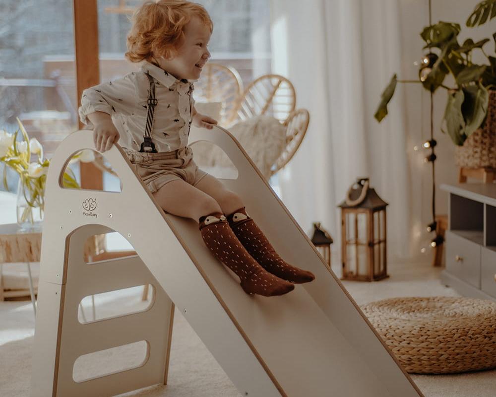 Wooden Indoor Scandi Slide for Children 87x46cm